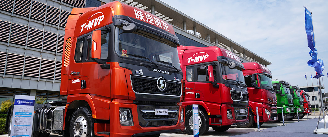 主要客戶包括華菱汽車、山西大運(yùn)、上汽 紅巖以及陜汽重卡和陜汽商用車。